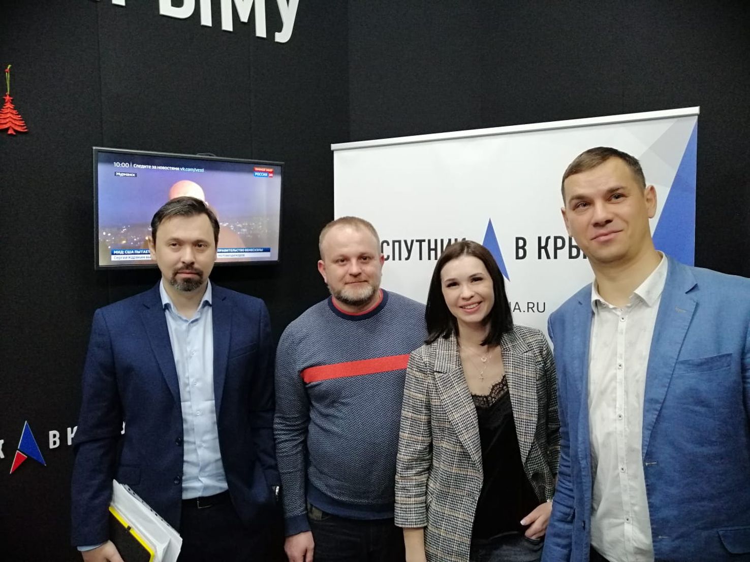 Директор ГУП РК «Крымавтодор» Дмитрий Кривенко в эфире радио «Спутник в Крыму» обсудил вопросы зимнего содержания дорог (видео)