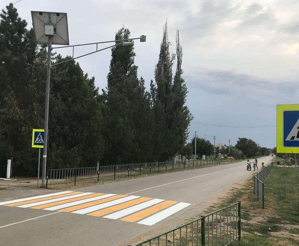 Крымавтодор завершает работы по обеспечению безопасности дорожного движения ко Дню знаний