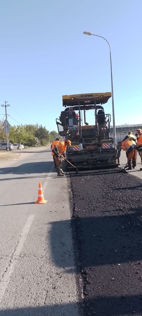 В 14 муниципалитетах Крыма приступили к устранению дефектов дорожного покрытия