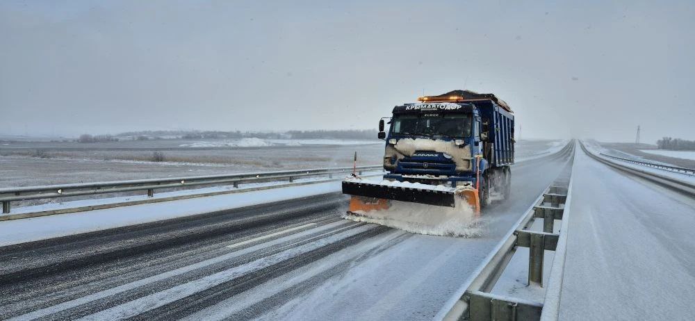 Как работает соль на дорогах и почему в сильный мороз эффект не мгновенный