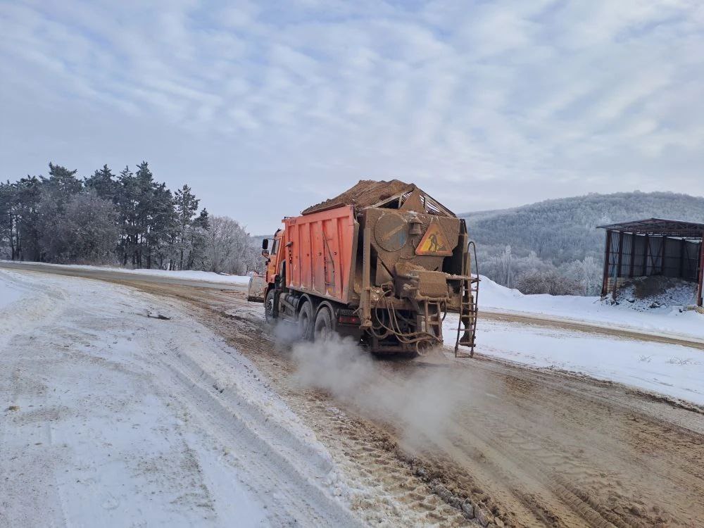 Было очищено более 15 000 километров дорог